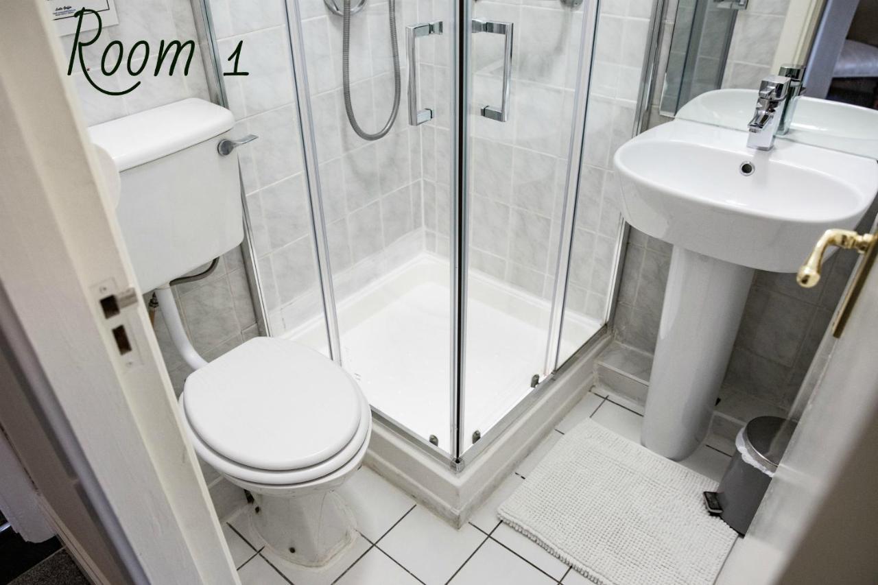 Aaron Court B&B Dublin Eksteriør bilde