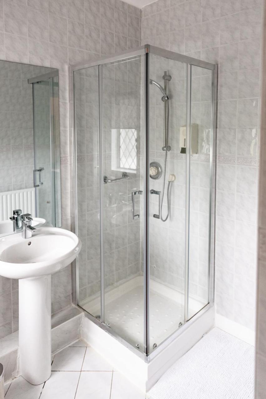 Aaron Court B&B Dublin Eksteriør bilde
