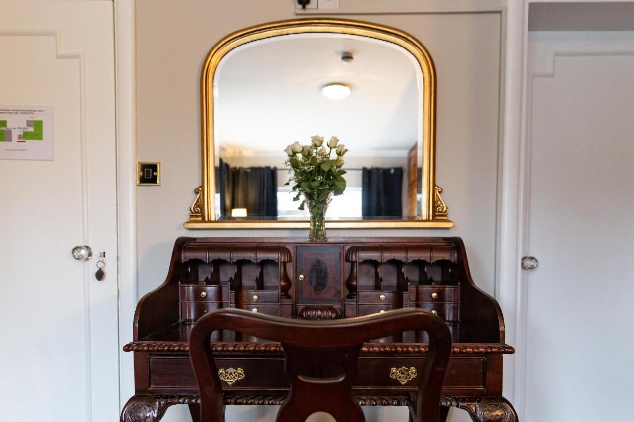 Aaron Court B&B Dublin Eksteriør bilde