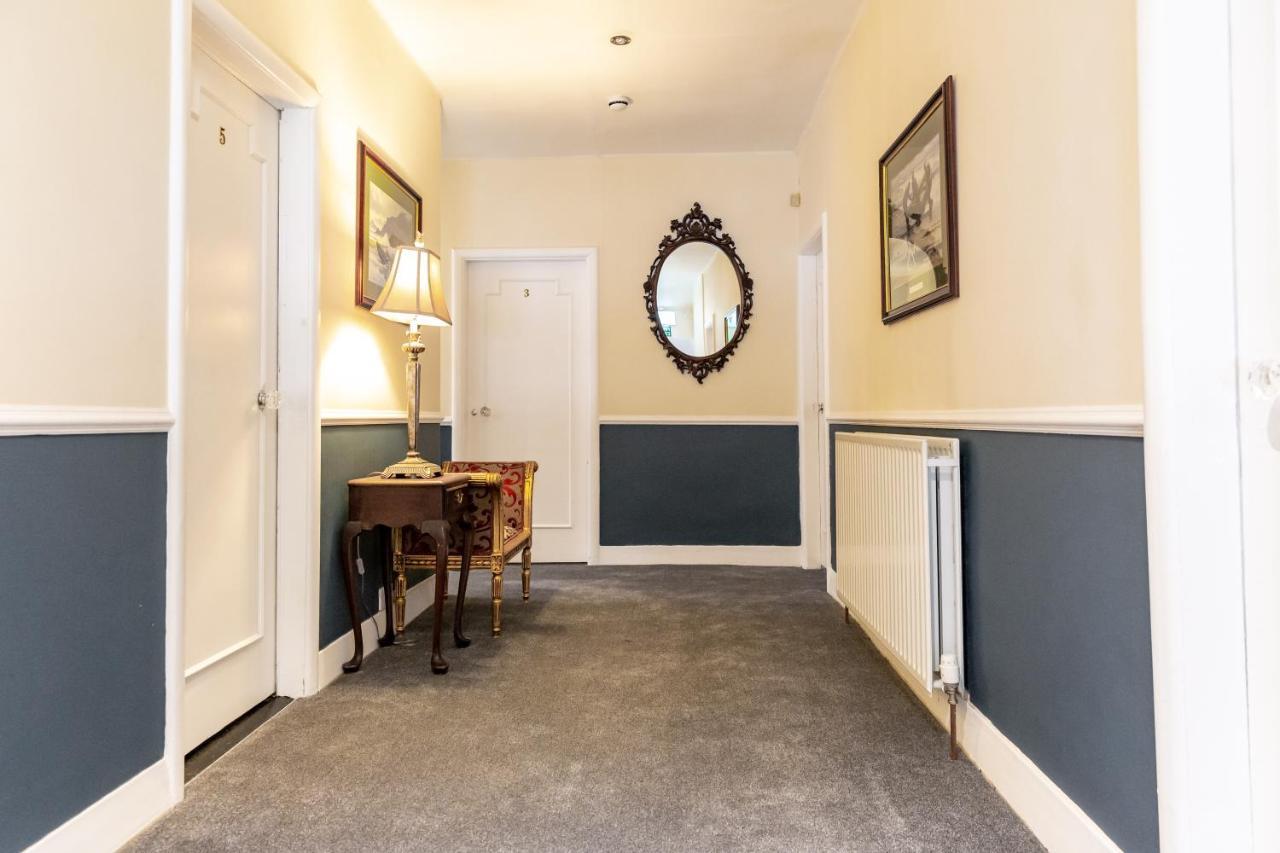 Aaron Court B&B Dublin Eksteriør bilde